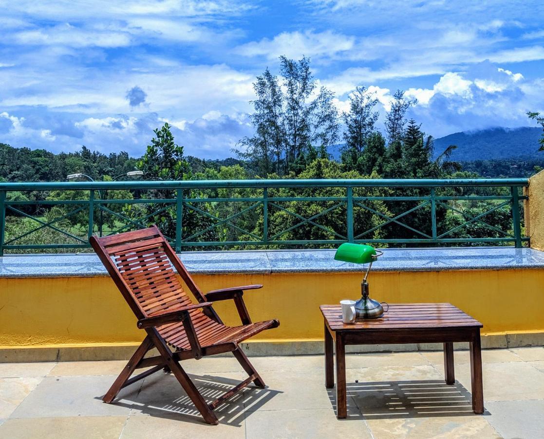 Amritara Ambatty Greens Resort Virajpet Exterior foto
